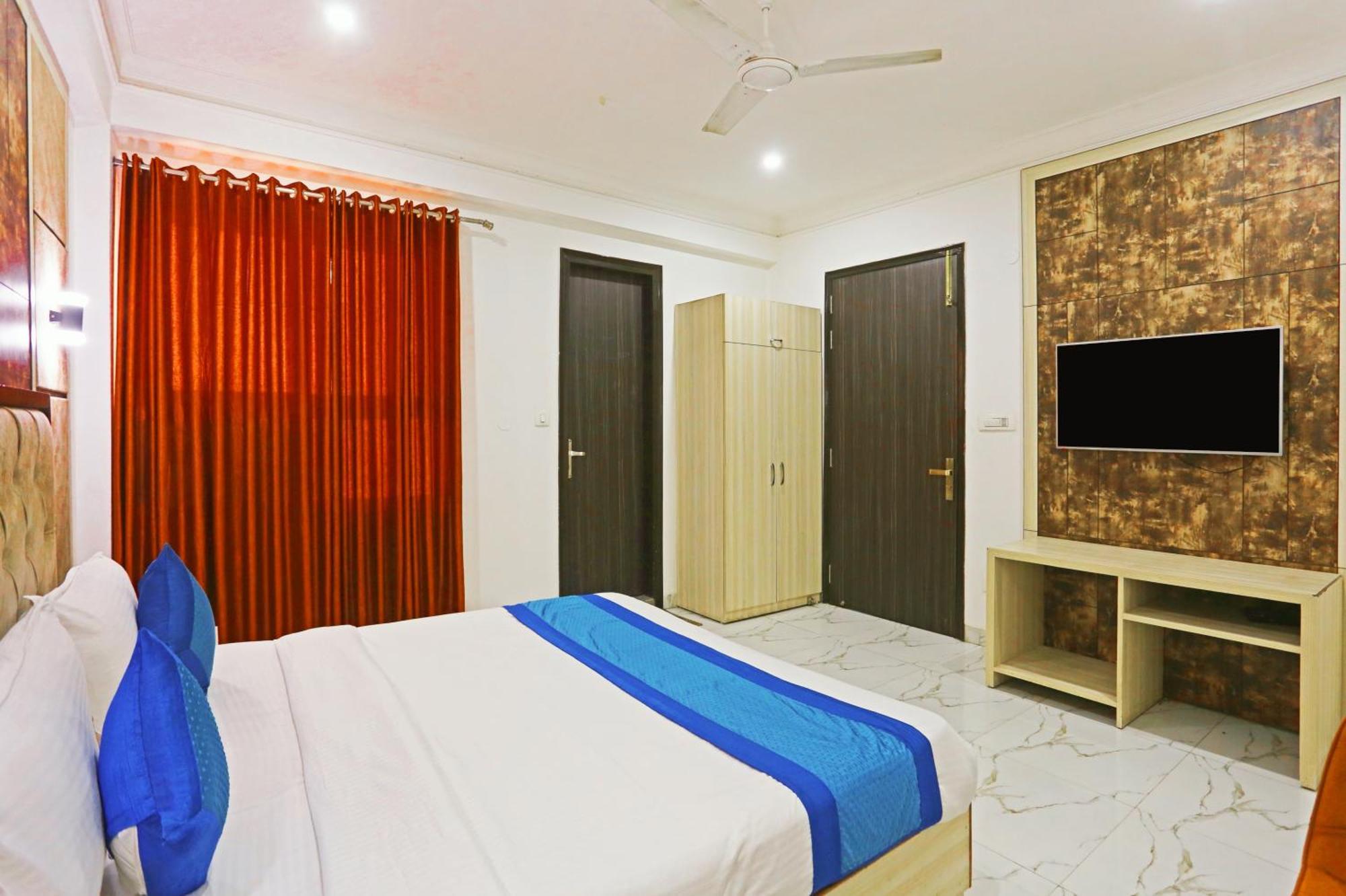فندق The Almora Residency - Complimentary Airport Trasnfer نيودلهي المظهر الخارجي الصورة