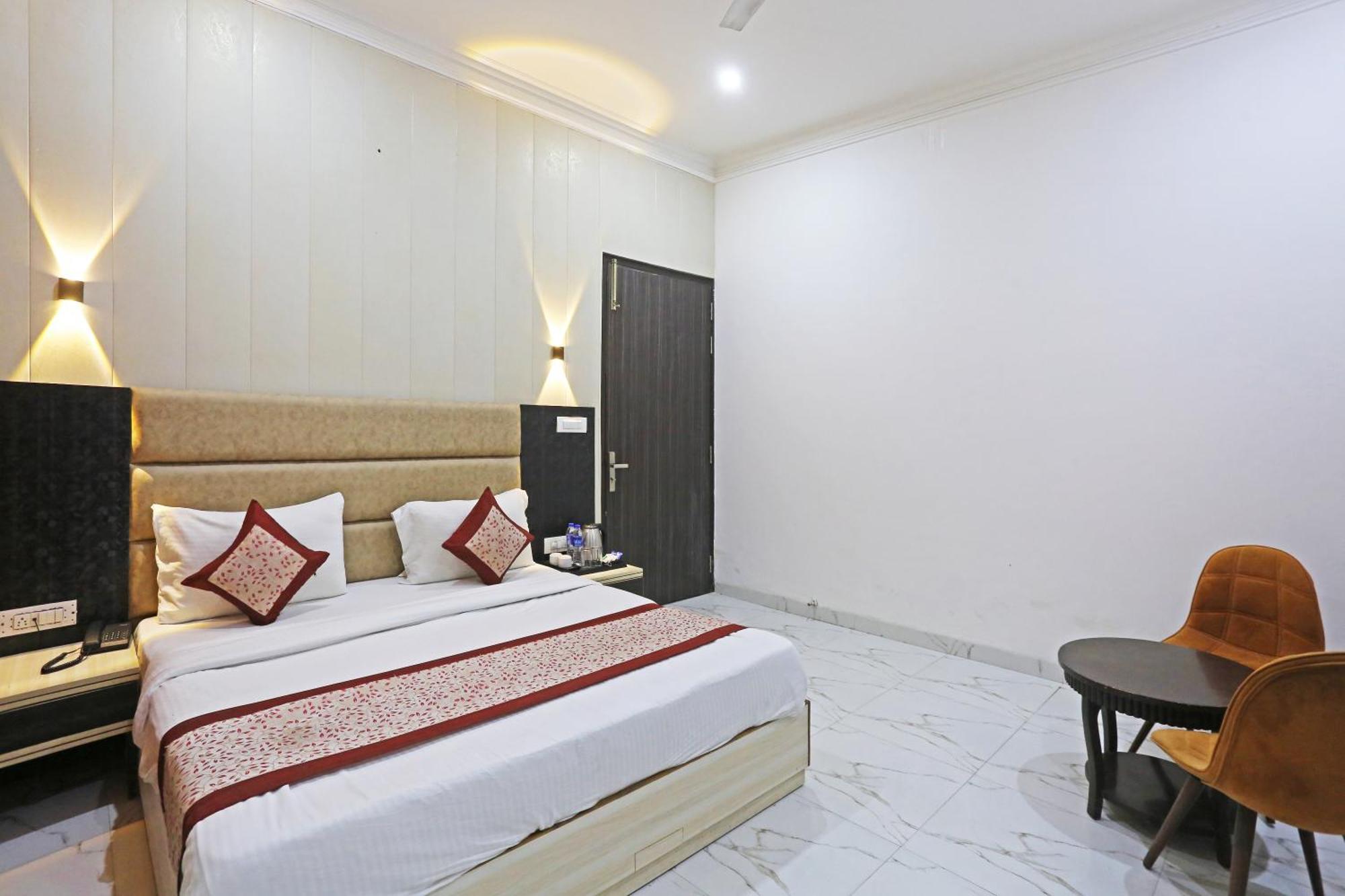 فندق The Almora Residency - Complimentary Airport Trasnfer نيودلهي المظهر الخارجي الصورة