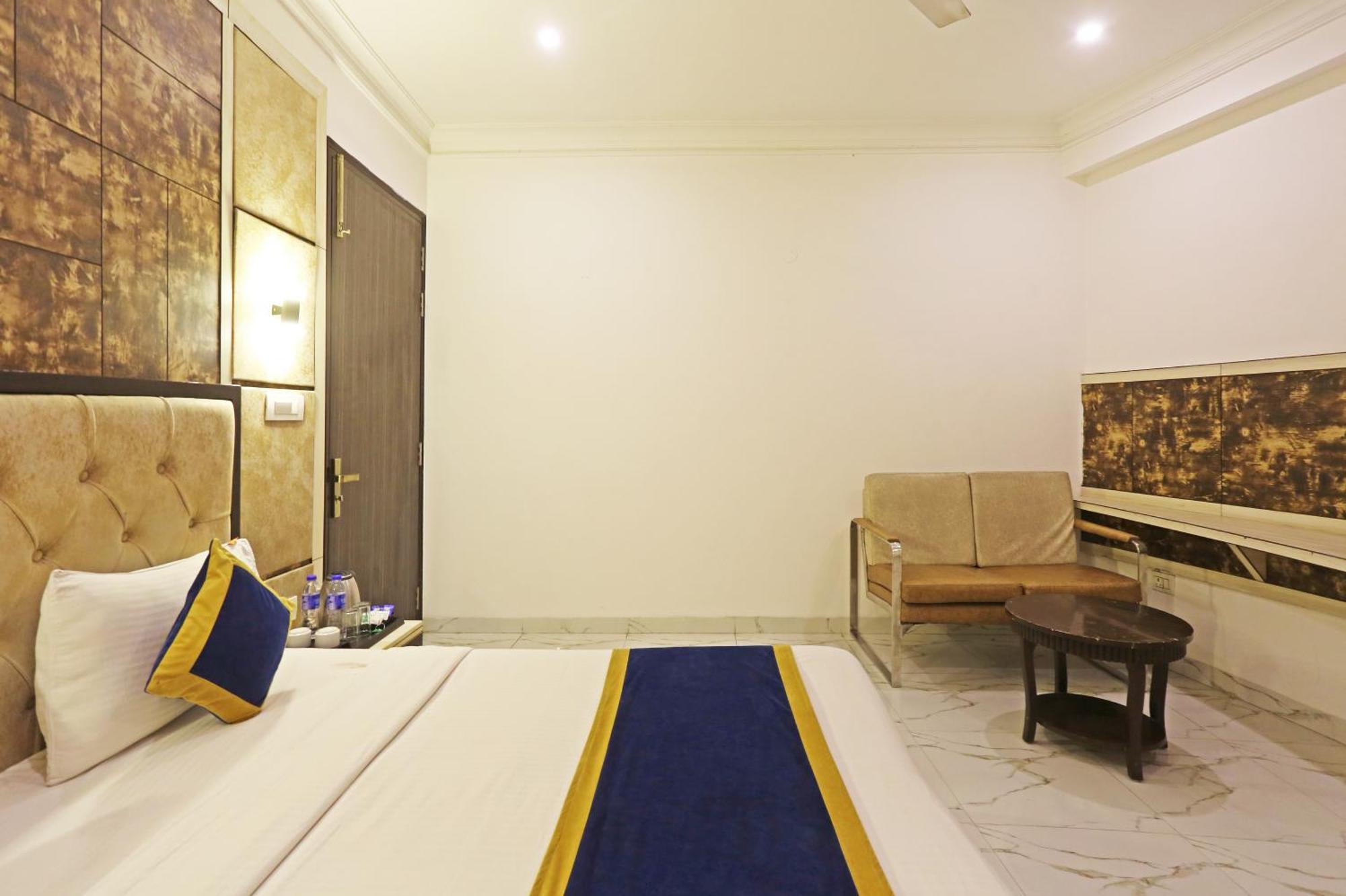 فندق The Almora Residency - Complimentary Airport Trasnfer نيودلهي المظهر الخارجي الصورة