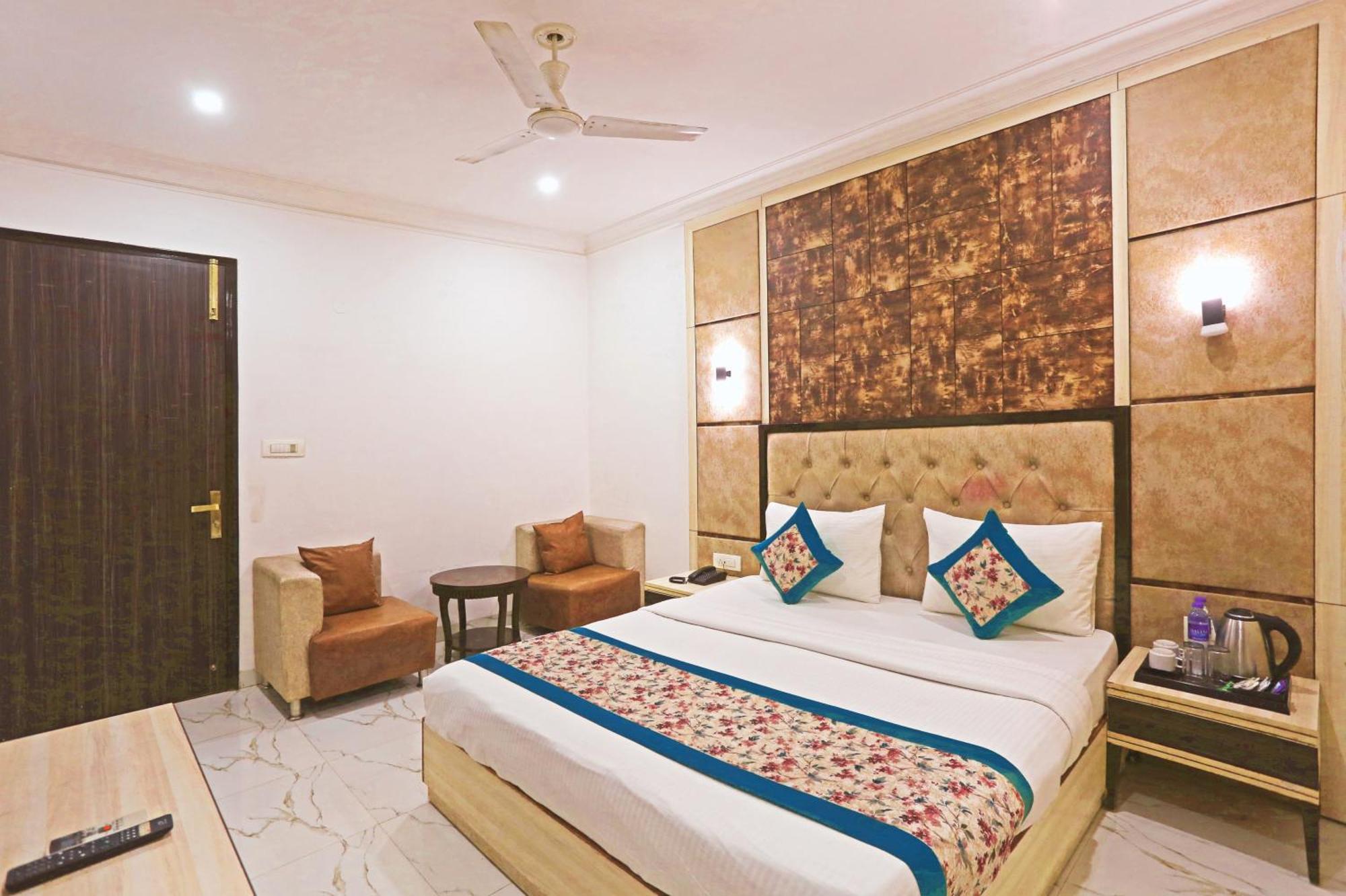 فندق The Almora Residency - Complimentary Airport Trasnfer نيودلهي المظهر الخارجي الصورة